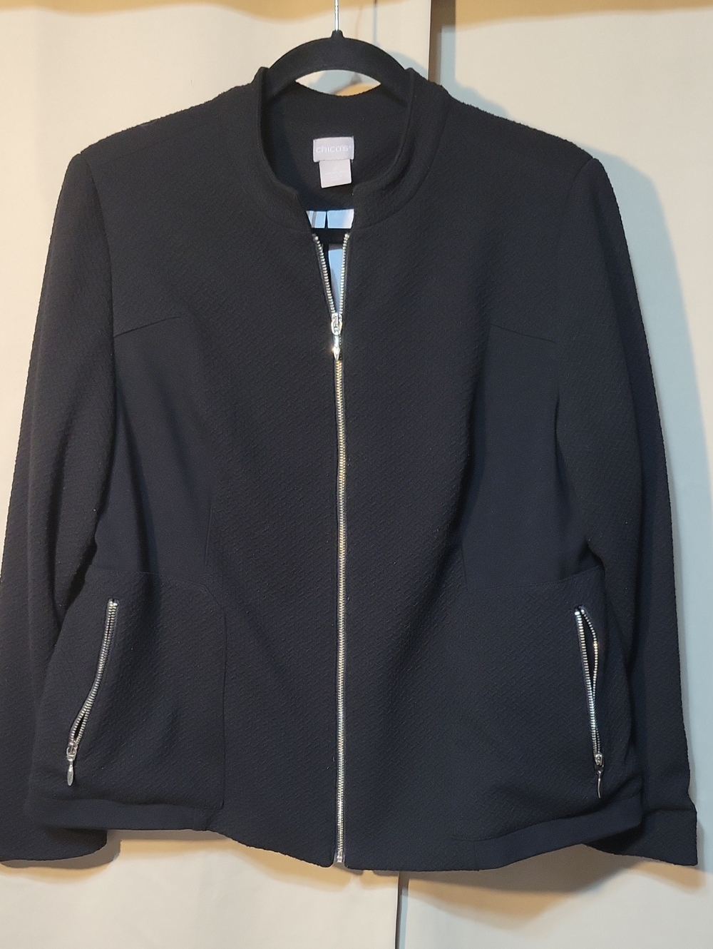 Chico's Black Zip-Front Lightweight Jacket